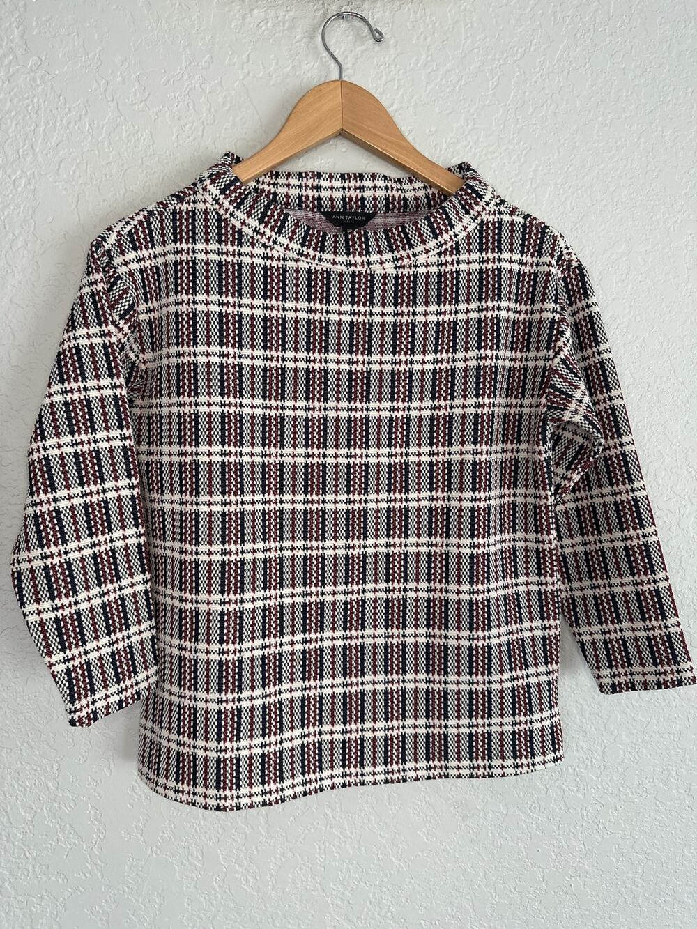 Ann Taylor Tartan Plaid Burgundy Navy Blue Cream Sweater Top Fall Academia Twee